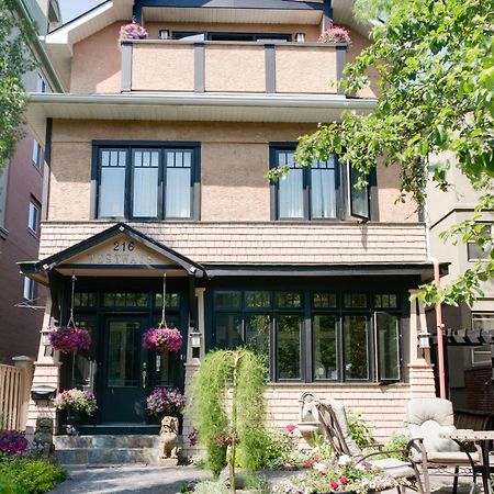 Calgary Westways Guest House Esterno foto