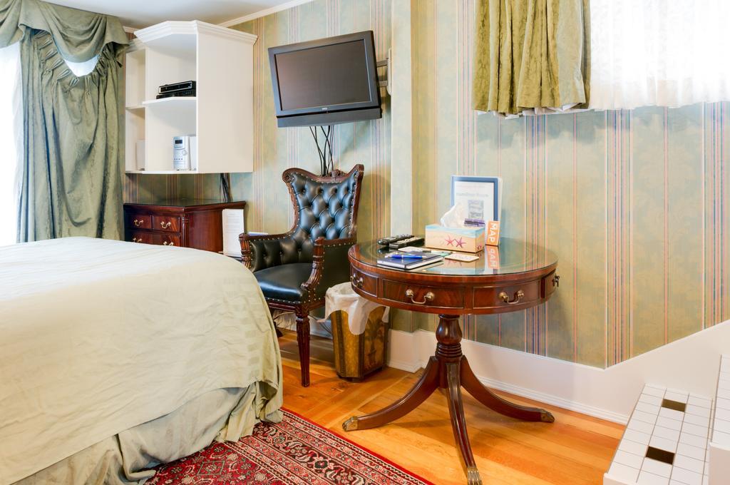 Calgary Westways Guest House Camera foto